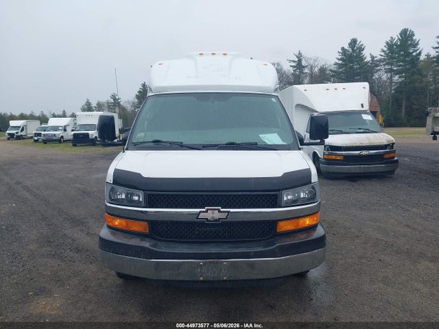 2009 Chevrolet Express Cutaway Work Van მანქანა იყიდება აუქციონზე, vin: 1GBJG31K891157238, აუქციონის ნომერი: 44973577