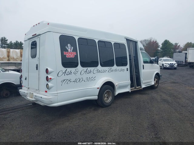 2009 Chevrolet Express Cutaway Work Van მანქანა იყიდება აუქციონზე, vin: 1GBJG31K891157238, აუქციონის ნომერი: 44973577