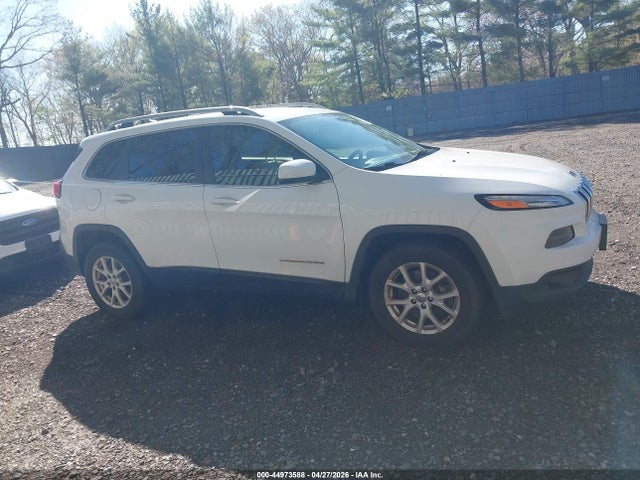Продаж на аукціоні авто 2016 Jeep Cherokee Latitude, vin: 1C4PJMCS6GW334718, номер лоту: 44973588