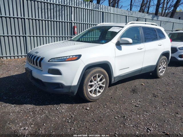 Продаж на аукціоні авто 2016 Jeep Cherokee Latitude, vin: 1C4PJMCS6GW334718, номер лоту: 44973588