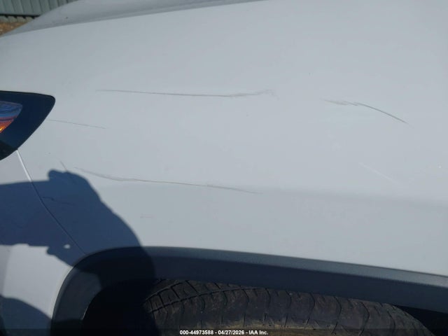 Продаж на аукціоні авто 2016 Jeep Cherokee Latitude, vin: 1C4PJMCS6GW334718, номер лоту: 44973588