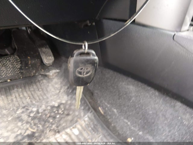 44973600 :رقم المزاد ، JTMBFREV5HJ161000 vin ، 2017 Toyota Rav4 Le مزاد بيع