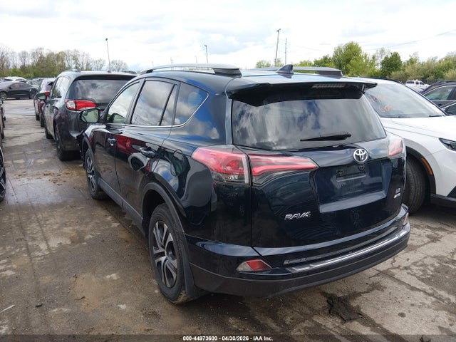 44973600 :رقم المزاد ، JTMBFREV5HJ161000 vin ، 2017 Toyota Rav4 Le مزاد بيع