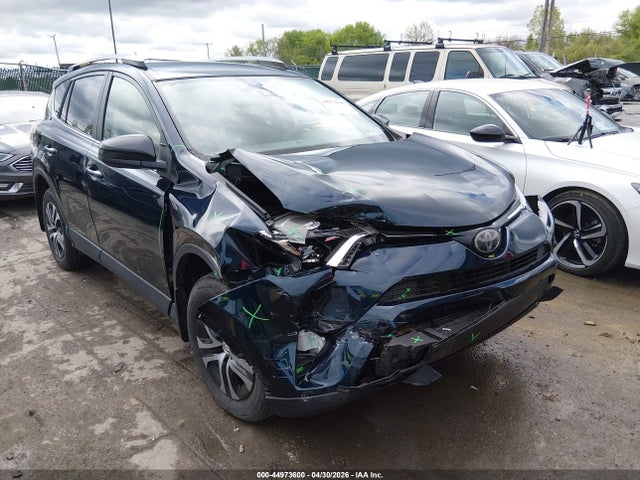 44973600 :رقم المزاد ، JTMBFREV5HJ161000 vin ، 2017 Toyota Rav4 Le مزاد بيع