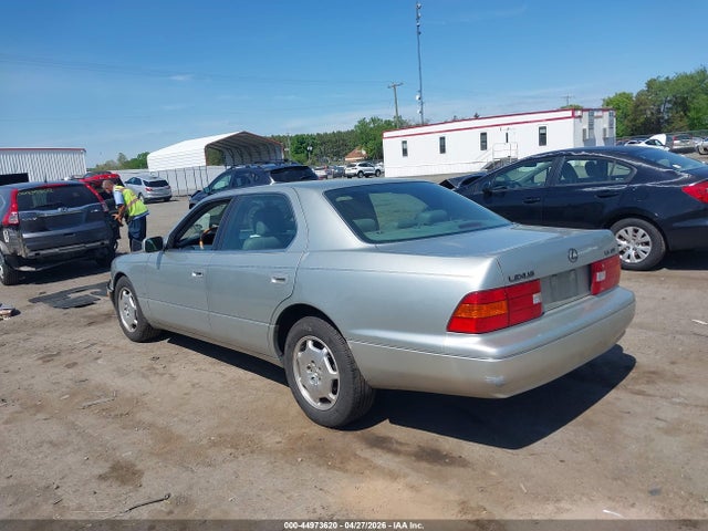 2000 Lexus Ls 400 მანქანა იყიდება აუქციონზე, vin: JT8BH28F9Y0181583, აუქციონის ნომერი: 44973620