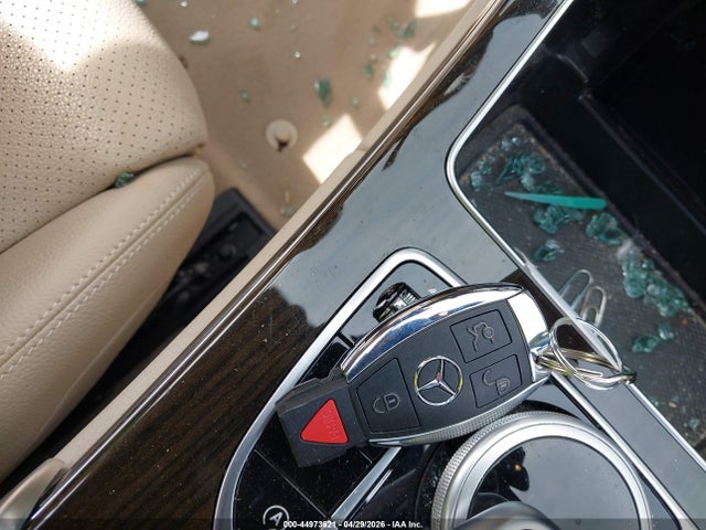 44973621 :رقم المزاد ، WDDWK4KB2HF533962 vin ، 2017 Mercedes-benz C 300 4matic مزاد بيع