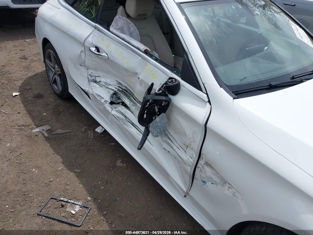 44973621 :رقم المزاد ، WDDWK4KB2HF533962 vin ، 2017 Mercedes-benz C 300 4matic مزاد بيع
