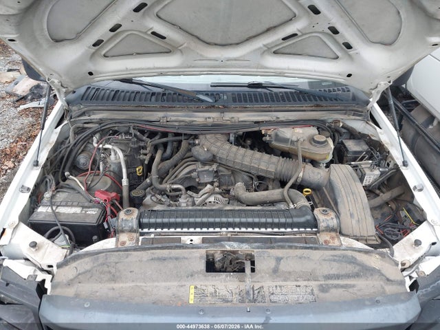 2006 Ford F-350 Chassis Xl/xlt მანქანა იყიდება აუქციონზე, vin: 1FDWF37YX6ED64696, აუქციონის ნომერი: 44973638