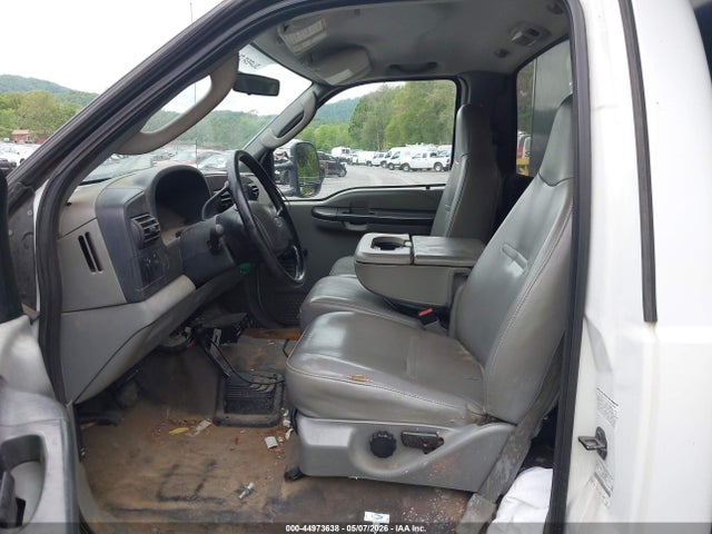 2006 Ford F-350 Chassis Xl/xlt მანქანა იყიდება აუქციონზე, vin: 1FDWF37YX6ED64696, აუქციონის ნომერი: 44973638