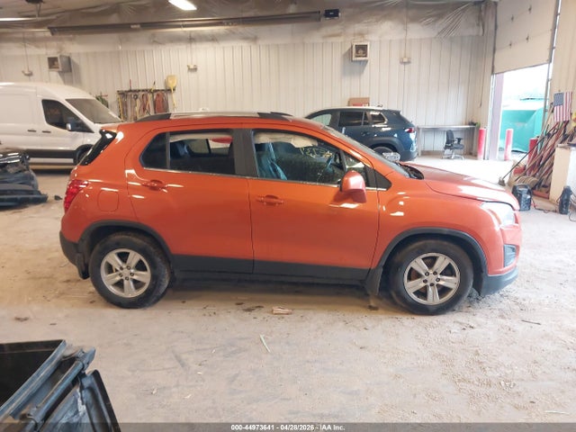2015 Chevrolet Trax Lt მანქანა იყიდება აუქციონზე, vin: KL7CJLSB1FB223331, აუქციონის ნომერი: 44973641