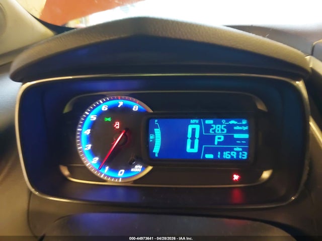 2015 Chevrolet Trax Lt მანქანა იყიდება აუქციონზე, vin: KL7CJLSB1FB223331, აუქციონის ნომერი: 44973641