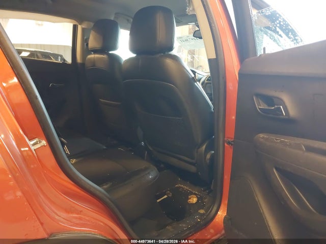 2015 Chevrolet Trax Lt მანქანა იყიდება აუქციონზე, vin: KL7CJLSB1FB223331, აუქციონის ნომერი: 44973641