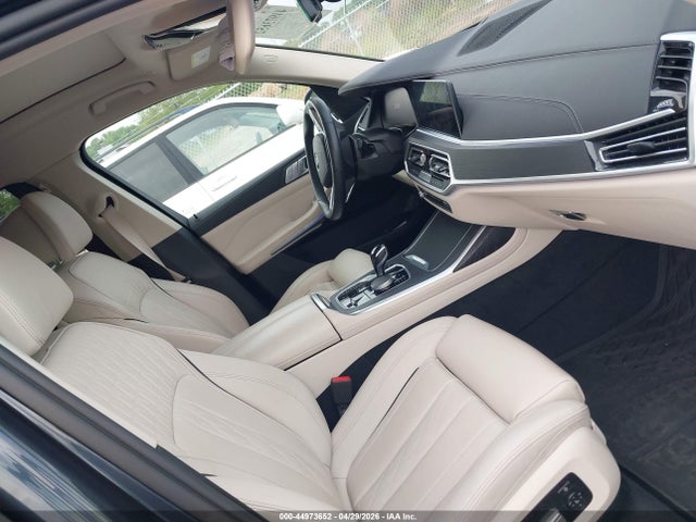 Продаж на аукціоні авто 2022 Bmw X7 Xdrive40i, vin: 5UXCW2C04N9N02692, номер лоту: 44973652
