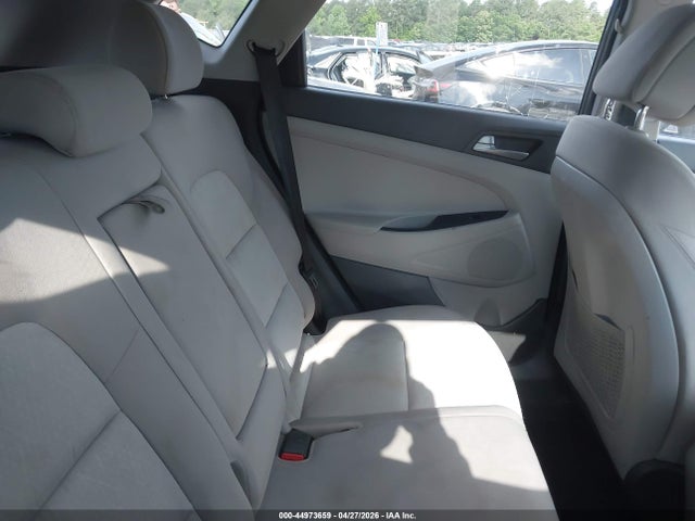 Продажа на аукционе авто 2016 Hyundai Tucson Se, vin: KM8J3CA40GU090134, номер лота: 44973659