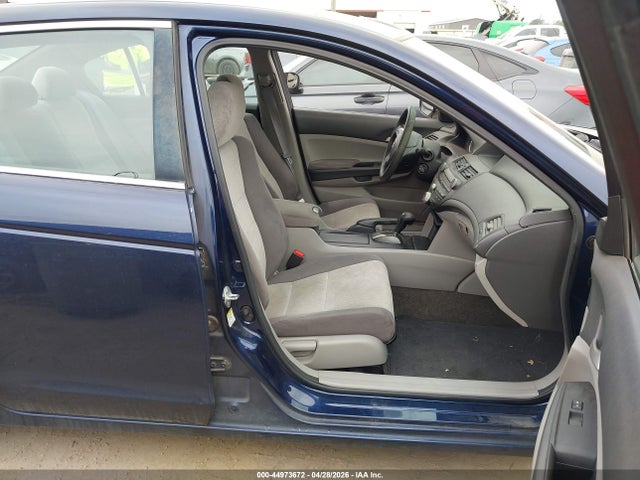 44973672 :رقم المزاد ، 1HGCP2F34AA130804 vin ، 2010 Honda Accord 2.4 Lx مزاد بيع