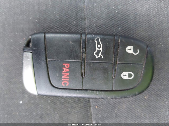 Продажа на аукционе авто 2015 Chrysler 200 Limited, vin: 1C3CCCAB0FN555102, номер лота: 44973673