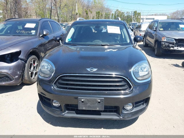 44973676 :رقم المزاد ، WMZYV5C32H3E01621 vin ، 2017 Mini Countryman Cooper مزاد بيع