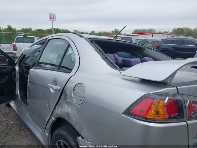 44973682 :رقم المزاد ، JA32V2FW4HU004847 vin ، 2017 Mitsubishi Lancer Es مزاد بيع