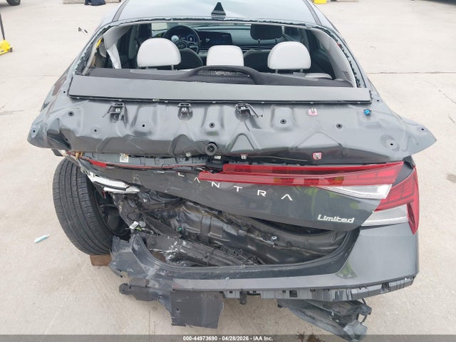 2024 Hyundai Elantra Limited მანქანა იყიდება აუქციონზე, vin: KMHLP4DG5RU682043, აუქციონის ნომერი: 44973690