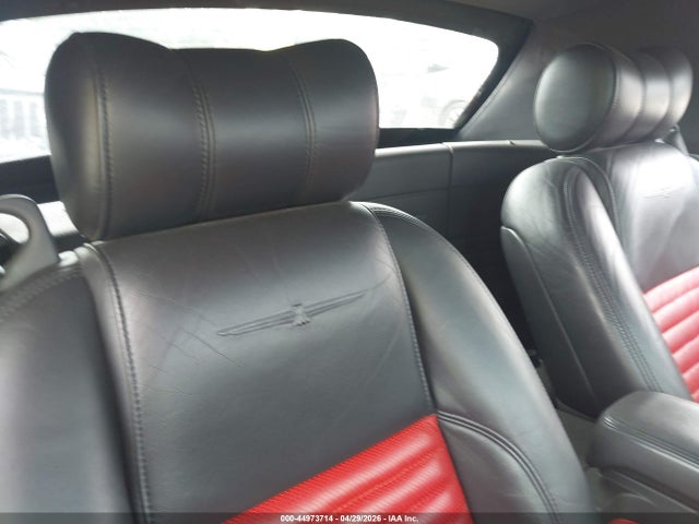44973714 :رقم المزاد ، 1FAHP60A62Y108482 vin ، 2002 Ford Thunderbird مزاد بيع