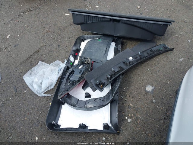 44973730 :رقم المزاد ، 1GNEVGKW0MJ231232 vin ، 2021 Chevrolet Traverse Awd Lt Cloth مزاد بيع