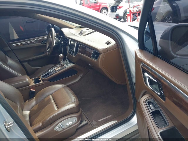 Porsche MACAN S 2016 WP1AB2A5XGLB51164 Image 21