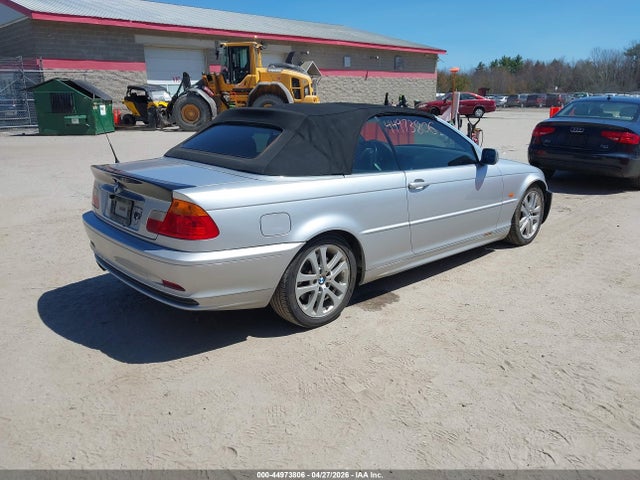 44973806 :رقم المزاد ، WBABS53411JU82744 vin ، 2001 Bmw 330ci مزاد بيع