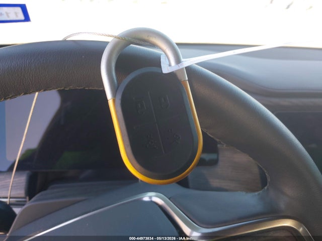 Rivian R1t Launch Edition 2022 7FCTGAAL8NN002316 Image 11
