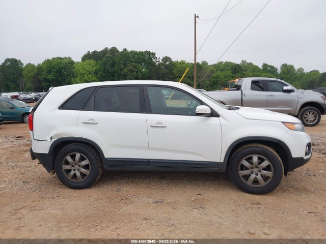 Продажа на аукционе авто 2012 Kia Sorento Lx, vin: 5XYKT3A60CG185380, номер лота: 44973840