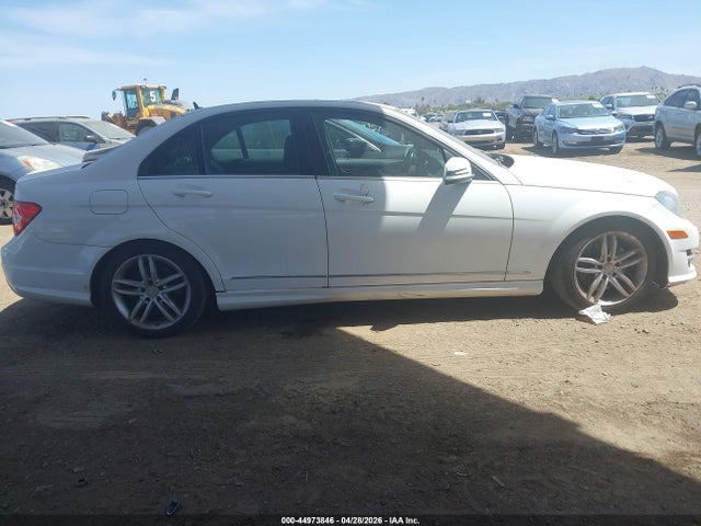 Auction sale of the 2013 Mercedes-benz C 300 Sport 4matic, vin: WDDGF8AB7DA796182, lot number: 44973846