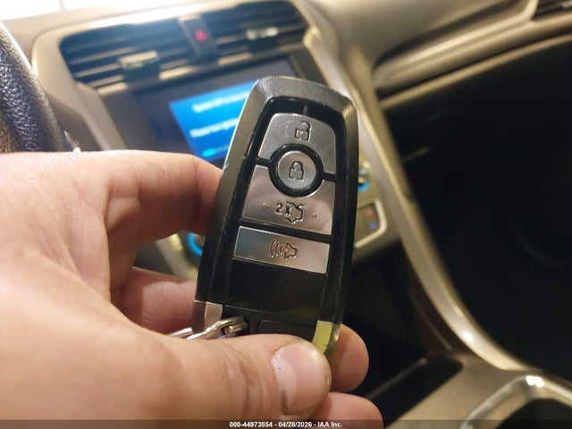 2020 Ford Fusion Se მანქანა იყიდება აუქციონზე, vin: 3FA6P0HD4LR107835, აუქციონის ნომერი: 44973854
