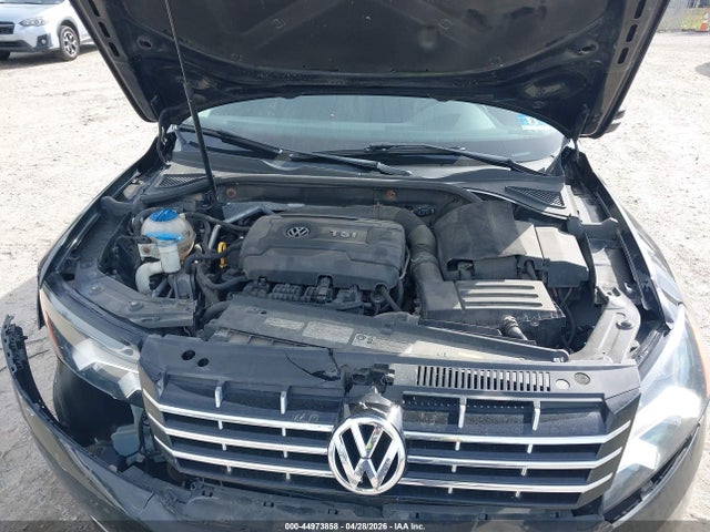 Aukcja sprzedaży 2015 Volkswagen Passat 1.8t Sel Premium, vin: 1VWCT7A34FC120958, numer aukcji: 44973858