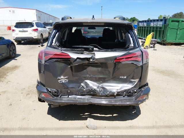 Aukcja sprzedaży 2018 Toyota Rav4 Xle, vin: JTMWFREV1JJ752545, numer aukcji: 44973861
