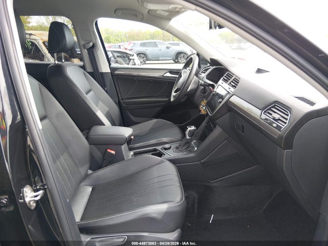 Продаж на аукціоні авто 2024 Volkswagen Tiguan 2.0t Se/2.0t Wolfsburg Edition, vin: 3VV2B7AX6RM007652, номер лоту: 44973863