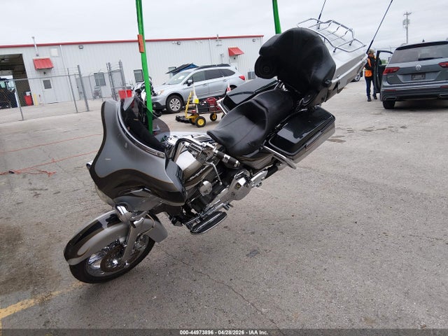 2013 Harley-davidson Flhtcuse Cvo Ultra Cls Electra Gld მანქანა იყიდება აუქციონზე, vin: 1HD1PR813DB954588, აუქციონის ნომერი: 44973896