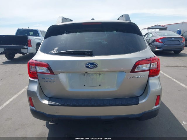 2015 Subaru Outback 2.5i Limited მანქანა იყიდება აუქციონზე, vin: 4S4BSBNC6F3299644, აუქციონის ნომერი: 44973904