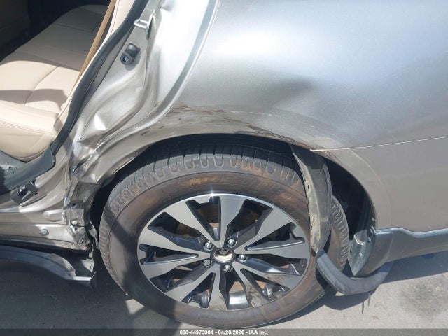 2015 Subaru Outback 2.5i Limited მანქანა იყიდება აუქციონზე, vin: 4S4BSBNC6F3299644, აუქციონის ნომერი: 44973904