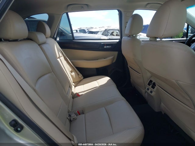 2015 Subaru Outback 2.5i Limited მანქანა იყიდება აუქციონზე, vin: 4S4BSBNC6F3299644, აუქციონის ნომერი: 44973904
