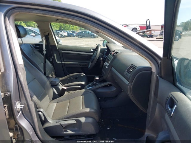 Продажа на аукционе авто 2005 Volkswagen Jetta 2.5, vin: 3VWSF71K75M608227, номер лота: 44973905