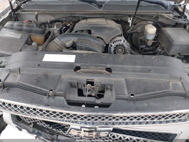 Продажа на аукционе авто 2011 Chevrolet Tahoe Ls, vin: 1GNSCAE06BR151039, номер лота: 44973912