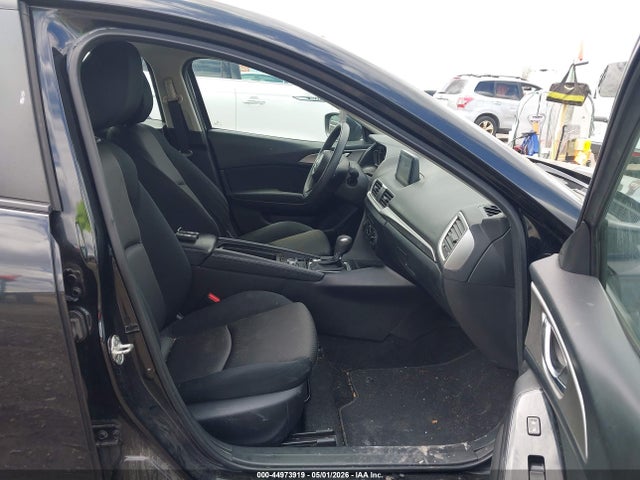 44973919 :رقم المزاد ، 3MZBN1U70HM147917 vin ، 2017 Mazda Mazda3 Sport مزاد بيع