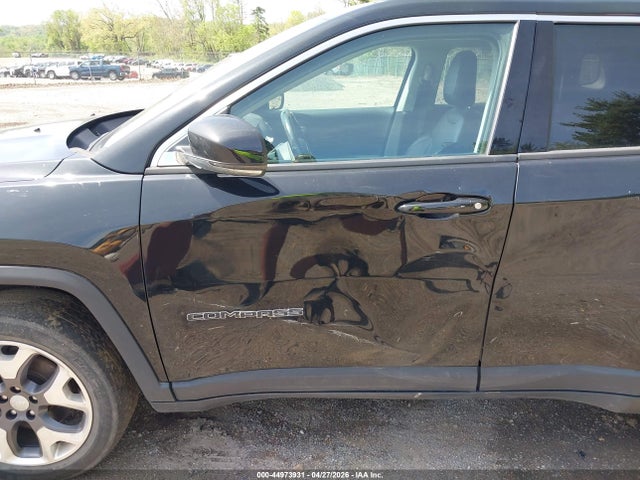 2020 Jeep Compass Limited 4x4 მანქანა იყიდება აუქციონზე, vin: 3C4NJDCB2LT132076, აუქციონის ნომერი: 44973931