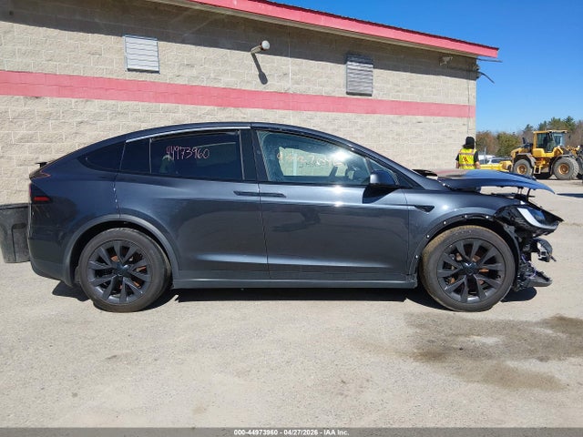 Продажа на аукционе авто 2023 Tesla Model X Dual Motor All-wheel Drive/standard Range, vin: 7SAXCBE58PF423364, номер лота: 44973960