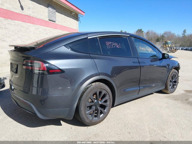 Продажа на аукционе авто 2023 Tesla Model X Dual Motor All-wheel Drive/standard Range, vin: 7SAXCBE58PF423364, номер лота: 44973960