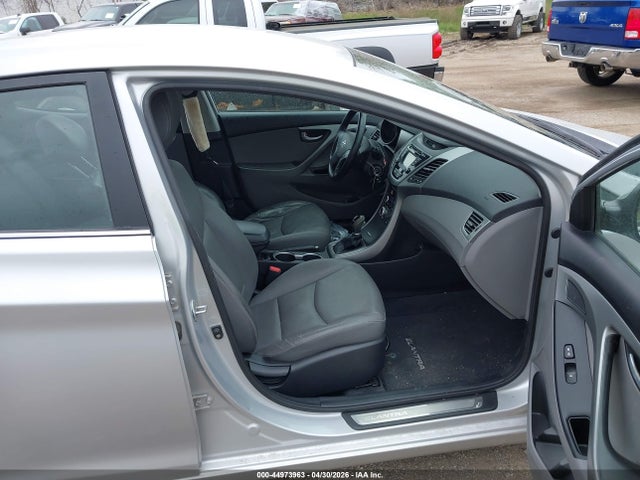 Aukcja sprzedaży 2015 Hyundai Elantra Limited, vin: KMHDH4AE5FU323128, numer aukcji: 44973963