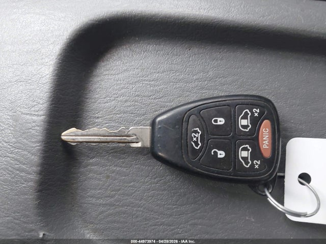 2004 Chrysler Town & Country Limited მანქანა იყიდება აუქციონზე, vin: 2C8GP64L74R576955, აუქციონის ნომერი: 44973974
