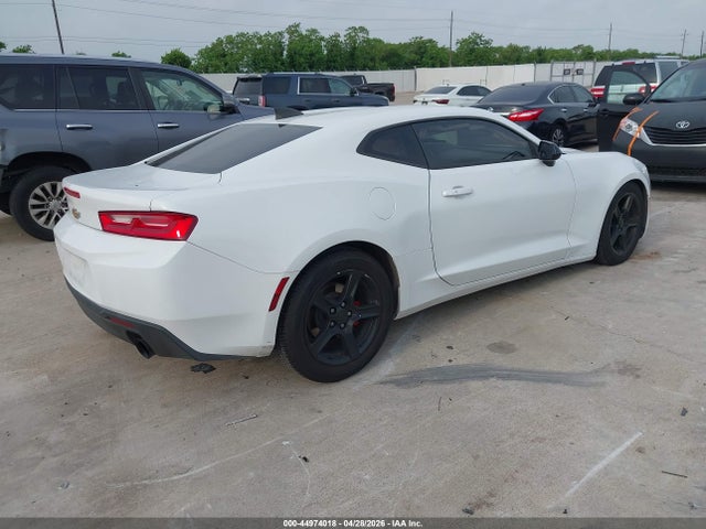Chevrolet Camaro 1lt 2018 1G1FB1RX8J0169896 Image 4
