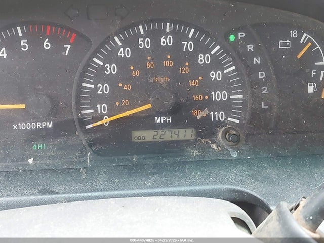 2000 Toyota Tundra Sr5 V8 მანქანა იყიდება აუქციონზე, vin: 5TBBT4416YS074390, აუქციონის ნომერი: 44974025