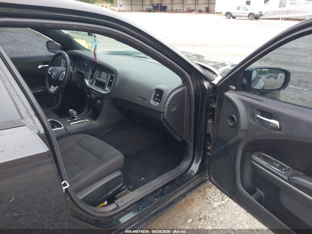 44974036 :رقم المزاد ، 2C3CDXBG4DH633532 vin ، 2013 Dodge Charger Se مزاد بيع
