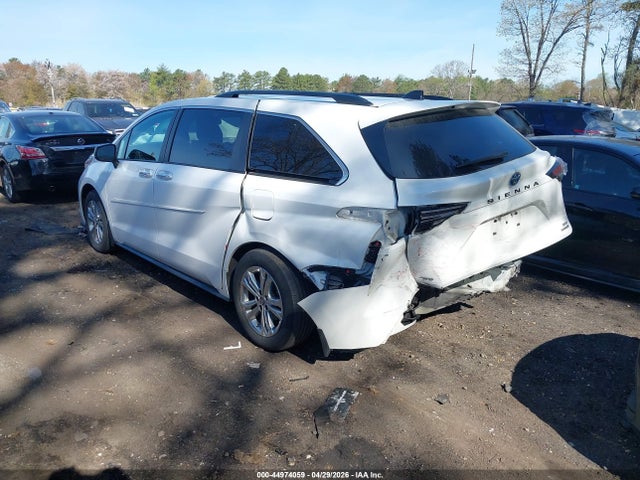 44974059 :رقم المزاد ، 5TDDSKFC3NS073652 vin ، 2022 Toyota Sienna Xse مزاد بيع